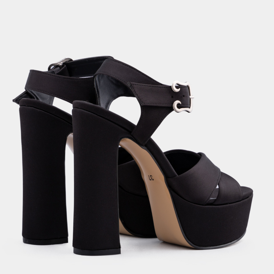 Дамски обувки